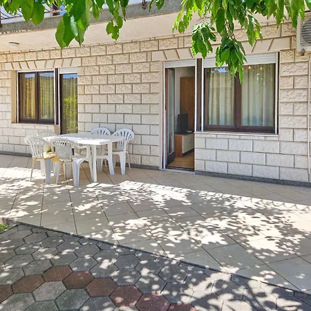 Apartman Domenica By Interhome